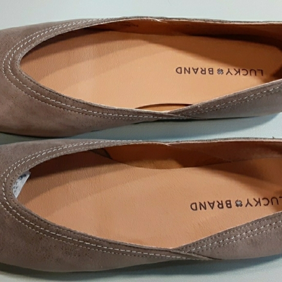 Lucky Brand Shoes - NEW Lucky Brand womans flats size 8M